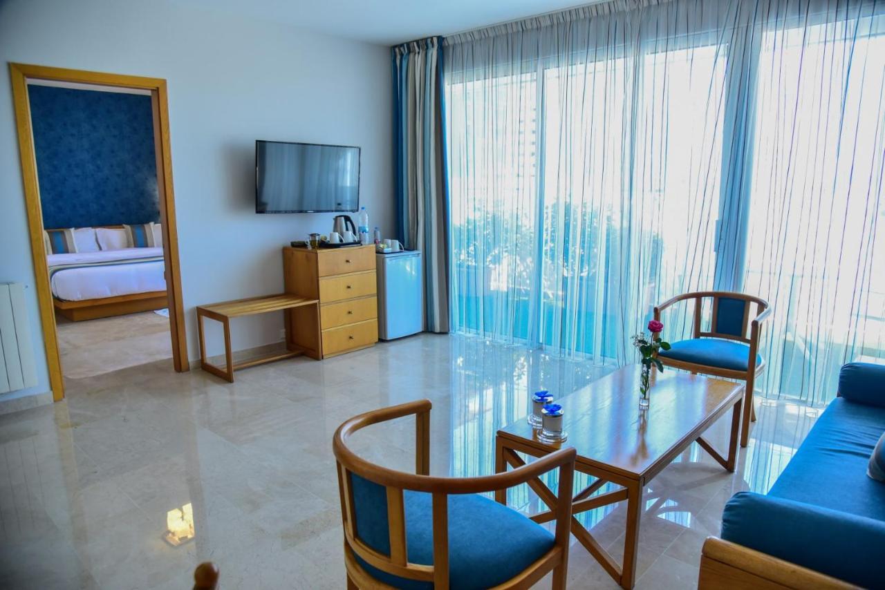 فندق كازا دور 4*